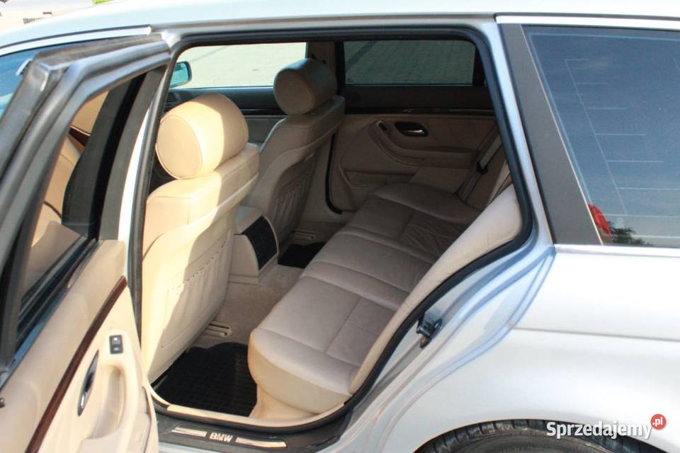 Sprzedam BMW E39 530i z LPG manual bogato Motoryzacja