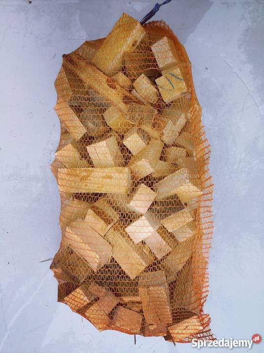 Suche drewno w workach Siennica