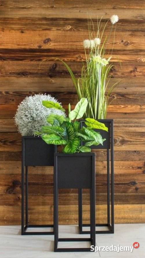 Kwietnik Metalowy Stojak 50 skrzynka LOFT Sobienie-Jeziory