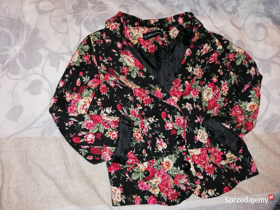 Marynarka Żakiet krótszy lekko taliowany z Moda i Styl Leszno sprzedam