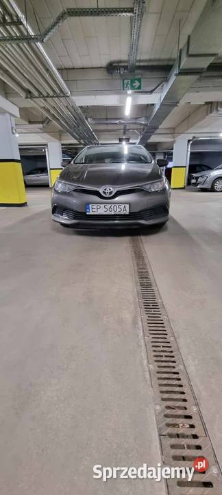Toyota auris kombi Auris sprzedam