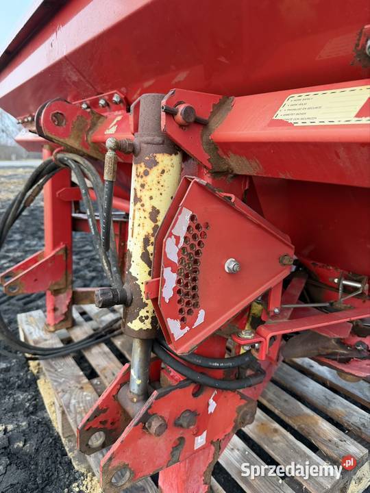 Rozsiewacz do nawozu Serokomla