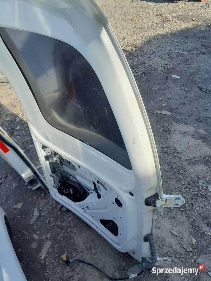 Drzwi tył prawe VW caddy 2007r lewe części Koniusza