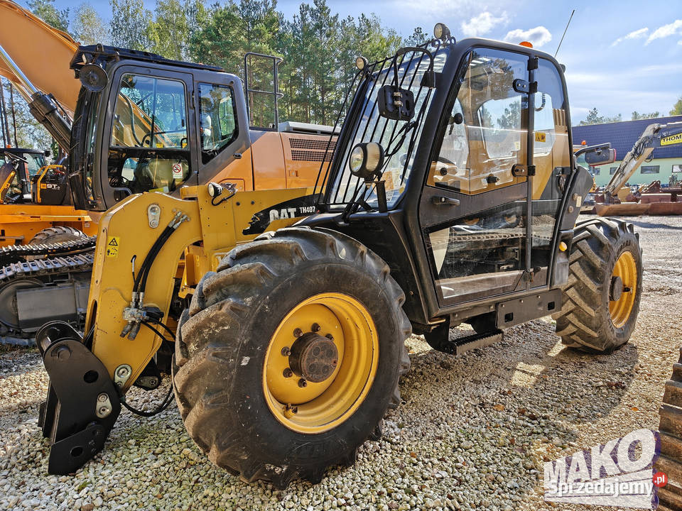 Ładowarka teleskopowa telehandler Caterpillar Ostrowiec Świętokrzyski