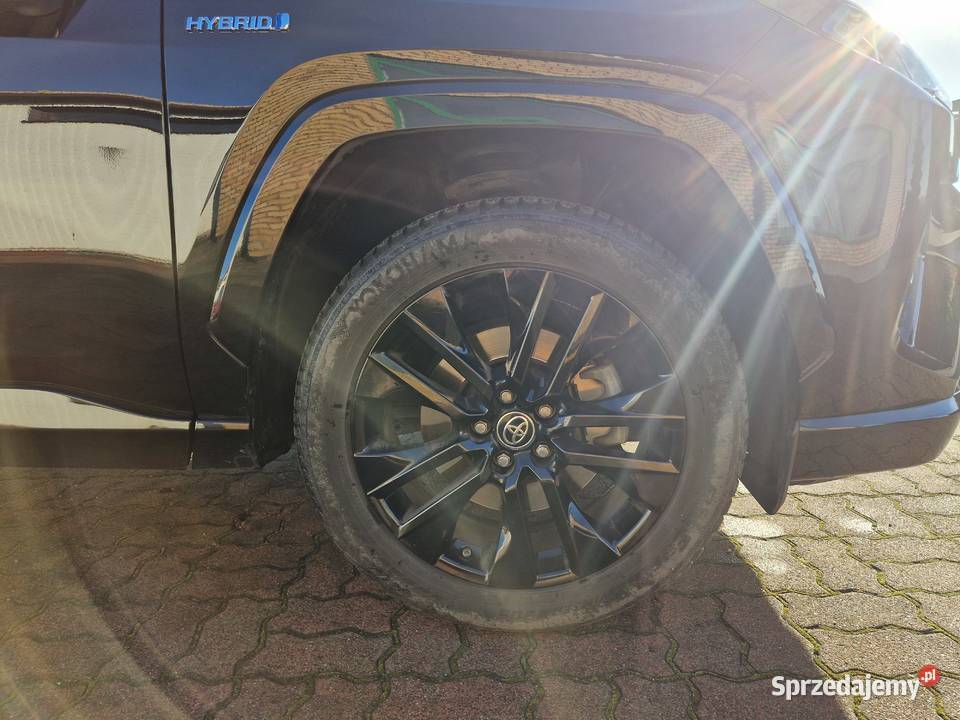 Toyota RAV4 25 Hybrid Black Edition by JBL 4x4 2487cm3 Kalisz
