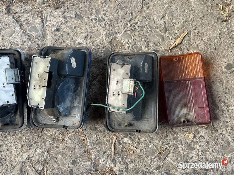 Fiat 126p tylne światła Lampy tylne Andrychów