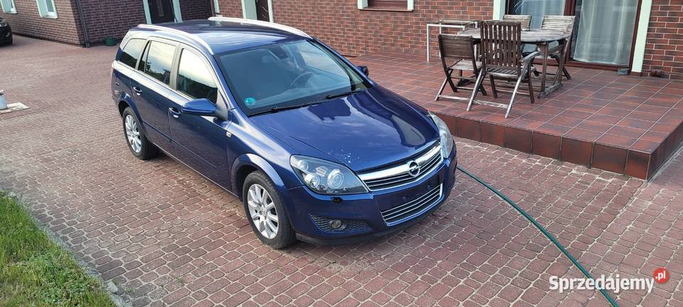 Opel Astra H ładna bez rdzy zadbana Stargard
