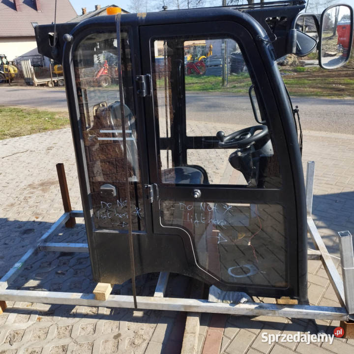 Kabina do ładowarki JCB 403 Pozostałe Zabostów Mały