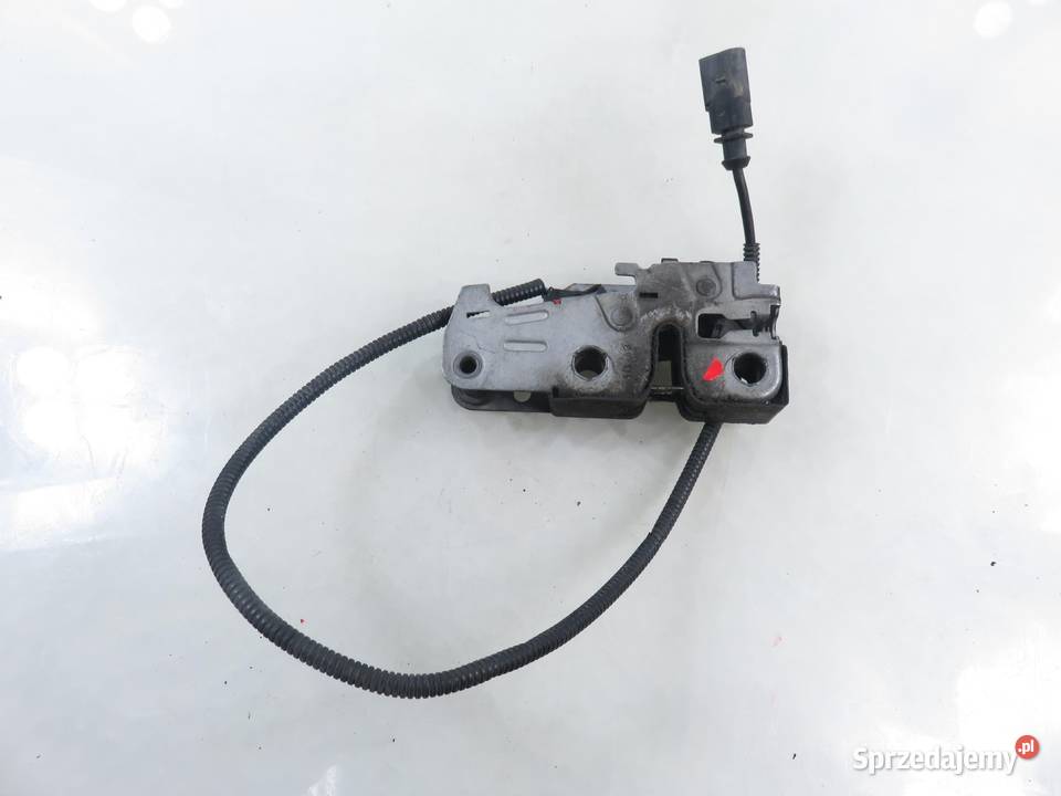 ZAMEK MASKI VW TIGUAN 5N 5N0823509B małopolskie