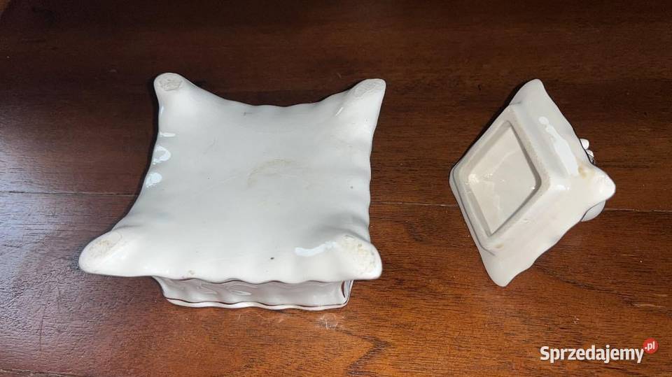 Puzderko na 4 nóżkach Bez sygnatury pomorskie Gdańsk