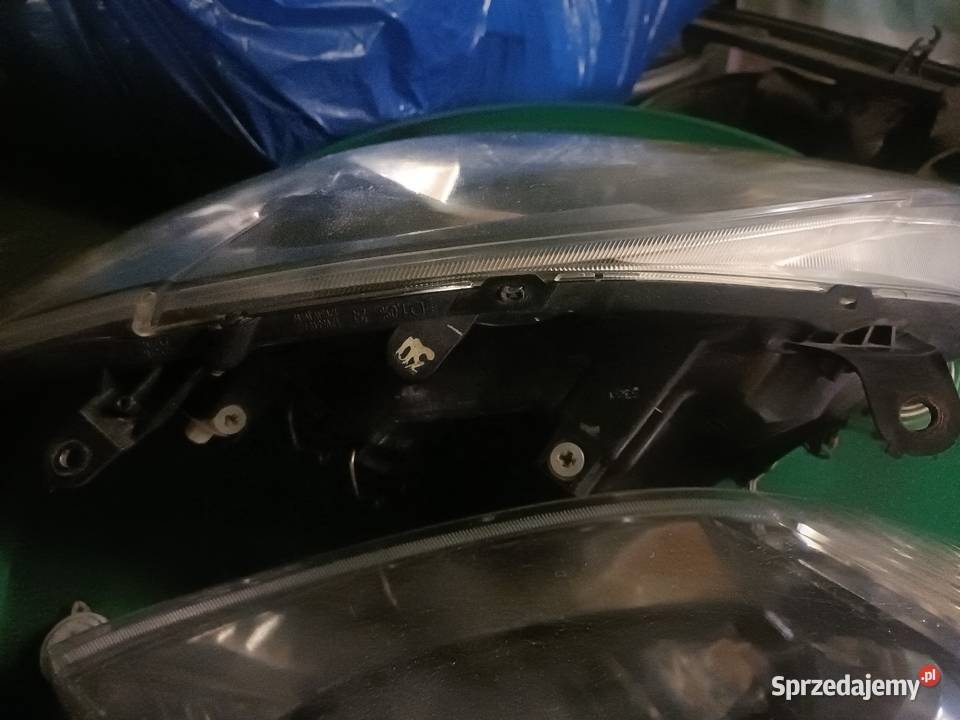 Lampy toyota corolla pomorskie Tczew sprzedam