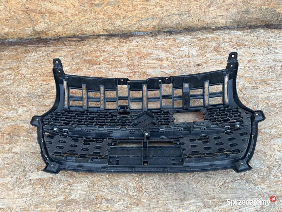Grill atrapa chłodnicy Suzuki Swift mk8 19 Międzychód