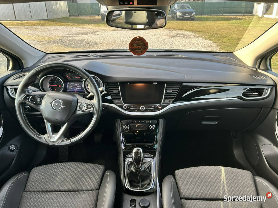Opel Astra K 20152021 Nowe Iganie sprzedam