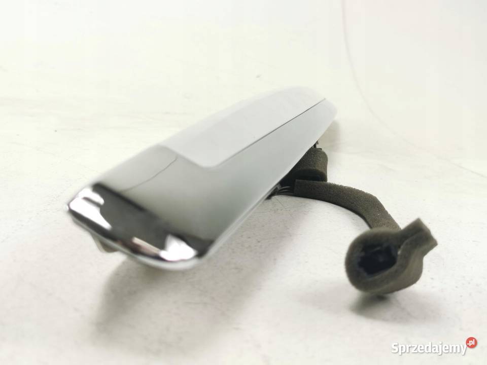 LAMPA TABLICY REJESTRACYJNEJ KIA CARNIVAL sprzedam