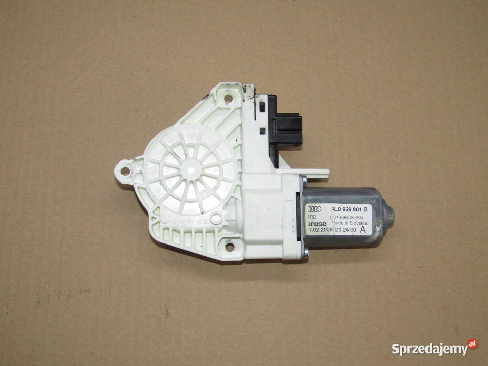 SILNICZEK PODNOŚNIKA SZYB AUDI Q7 4L0959801B sprzedam