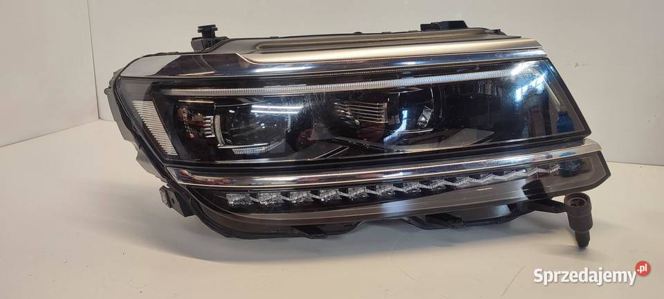 VW TIGUAN II LAMPA PRAWY PRZÓD ANGLIK RHD dolnośląskie sprzedam