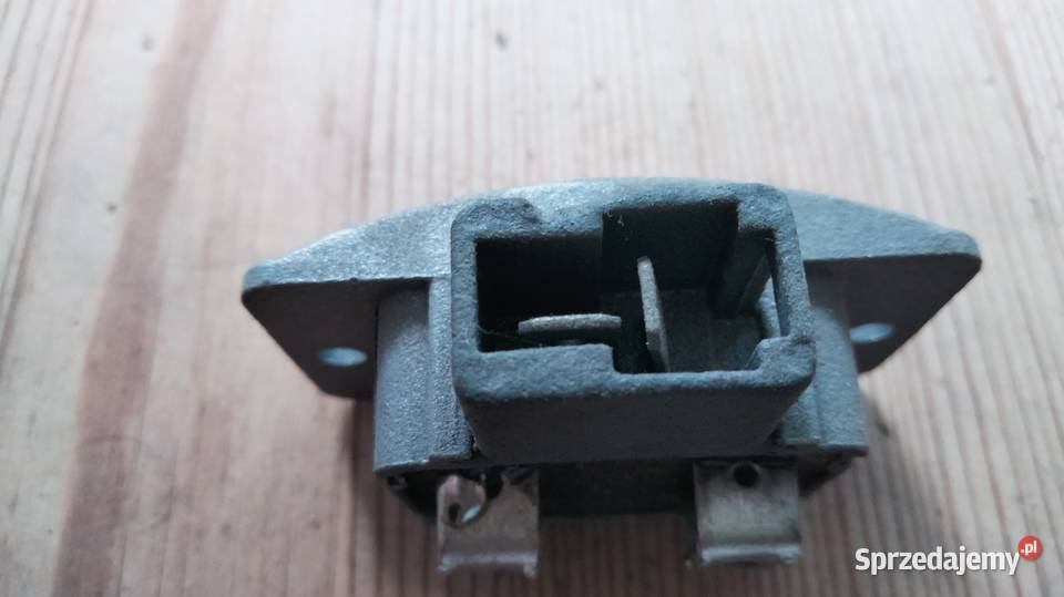 Regulator napięcia alternatora Kia Sportage III Ostrów Wielkopolski