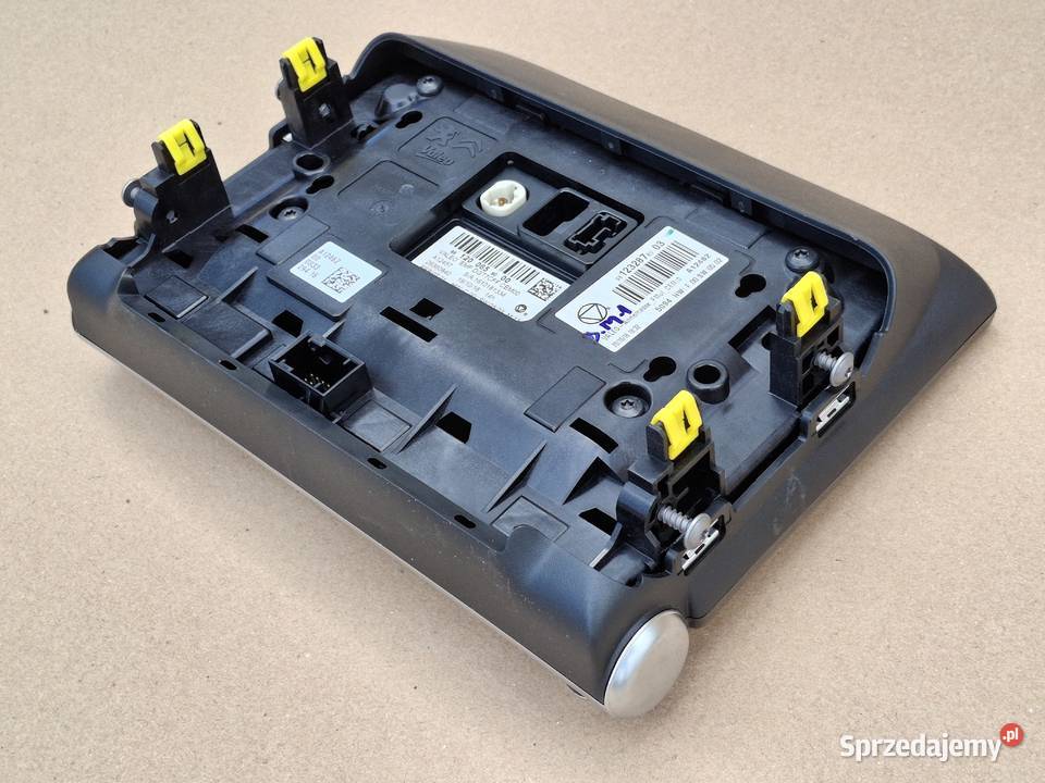 CITROEN C3 III WYŚWIETLACZ EKRAN PANEL RADIO osobowe sprzedam