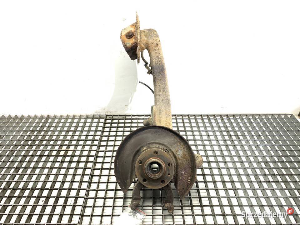 PIASTA ZWROTNICA PRAWY TYŁ SEAT LEON I Hatchback