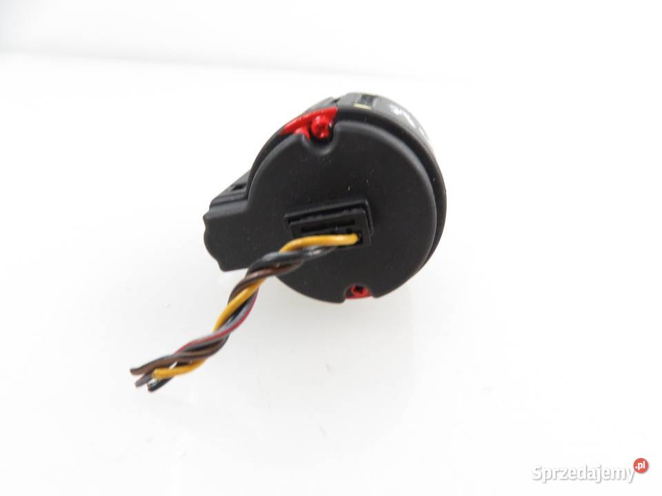 WŁĄCZNIK ŚWIATEŁ BMW 5 Touring E39 8363883 osobowe Czujniki i sterowniki świateł