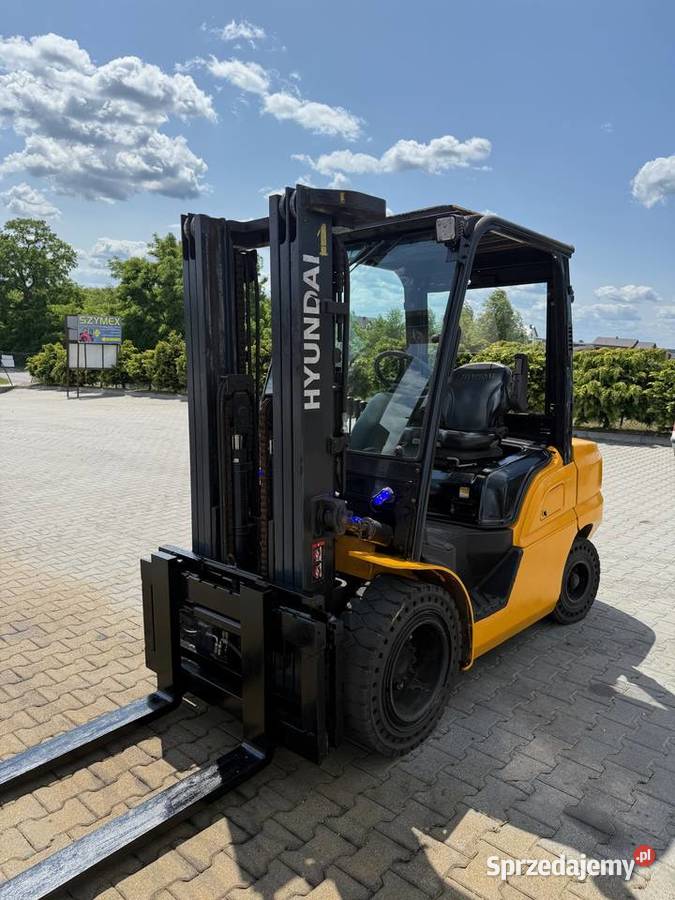 wózek widłowy HYUNDAI 33D9E Kubota 3000 Triplex łódzkie Działoszyn