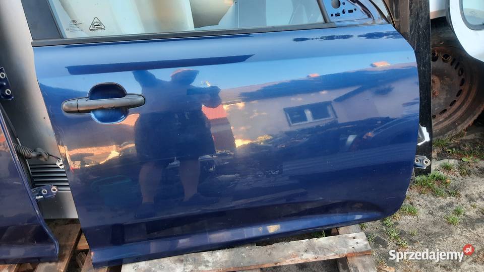 drzwi kompletne Kia Ceed I 0612 lak A8 prawe osobowe Części samochodowe Dębno