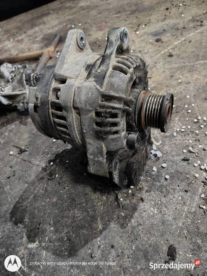 Alternator Bosch 13125525 Opel Vectra C 30 CDTI Książ Wielkopolski sprzedam