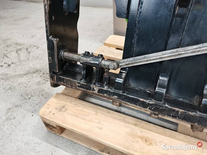 Ramka adaptacyjna Holland LM 735 Wilkowo