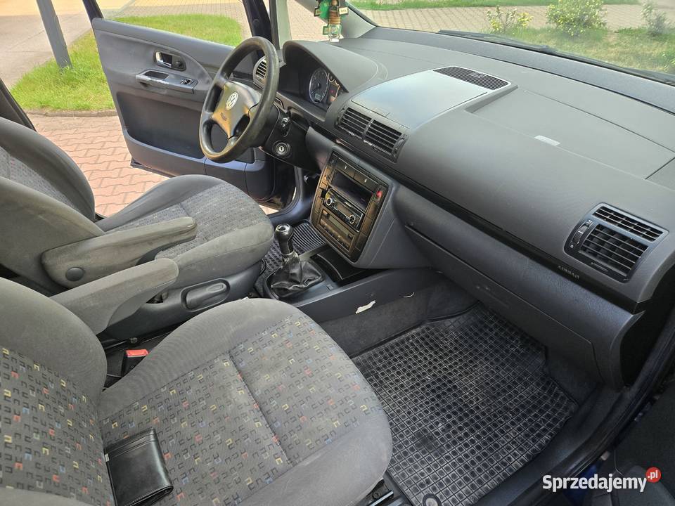 Volkswagen Sharan 20 benzyna z gazem 2003 6 2000cm3 Łódź