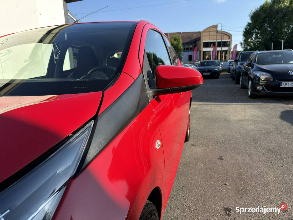 Toyota Aygo RatyZamiana Gwarancja skrzynia czerwony