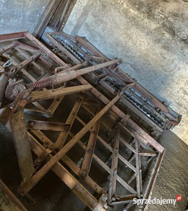 Agregat uprawowy 22m na ciężkiej bronie Ujazd