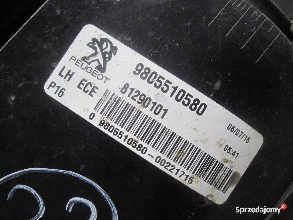 PEUGEOT 3008 I LIFT 16r lampa lewa tył