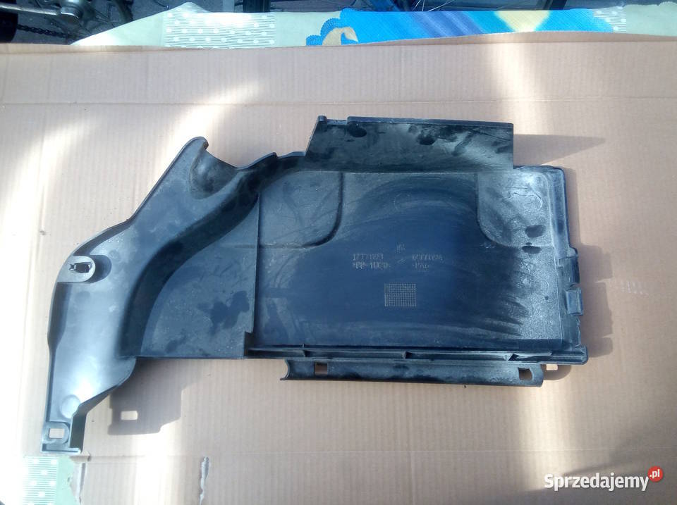 Pokrywa akumulatora Saab 93 z 2008 r osobowe Ostrów Wielkopolski