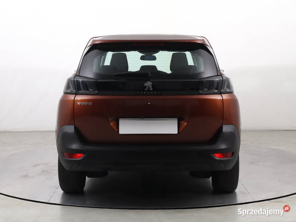 Peugeot 5008 PureTech 130 manualna