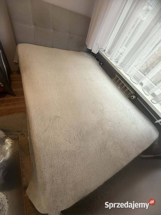 Łużko Kontynentalnematerac i pojemnik