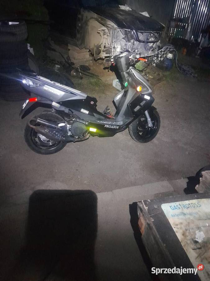 Tani Skuter nieuszkodzony Motocykle, skutery, quady dolnośląskie