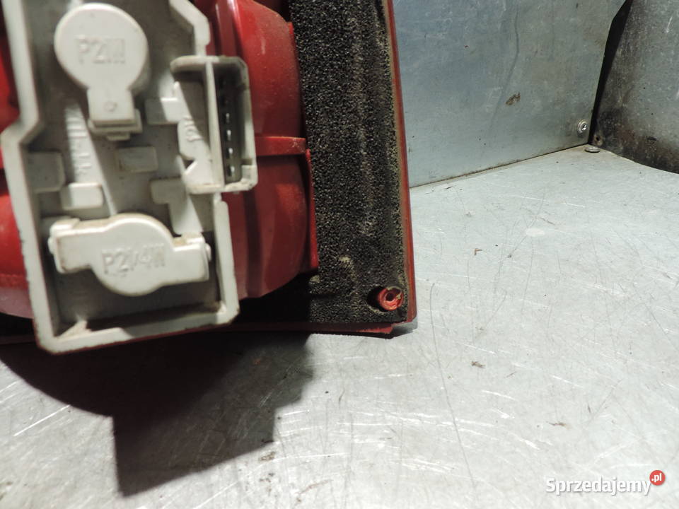 SKODA OCTAVIA 1 HB LAMPA LEWA TYLNA Nowy Sącz