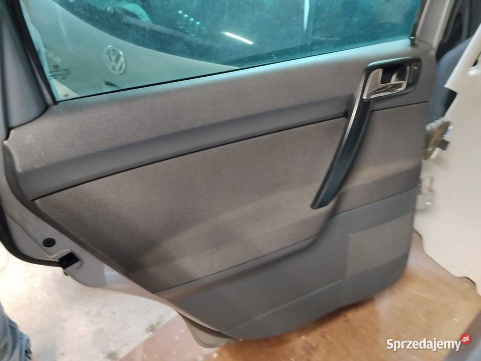 Drzwi VW Polo IV 9N 9N3 kompletne srebrne LA7W Drzwi Zbąszyń sprzedam