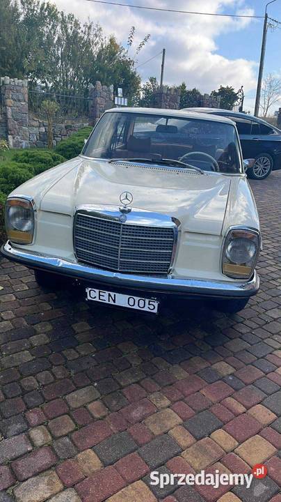 Mercedes w115 220 diesel 1973r Kartuzy