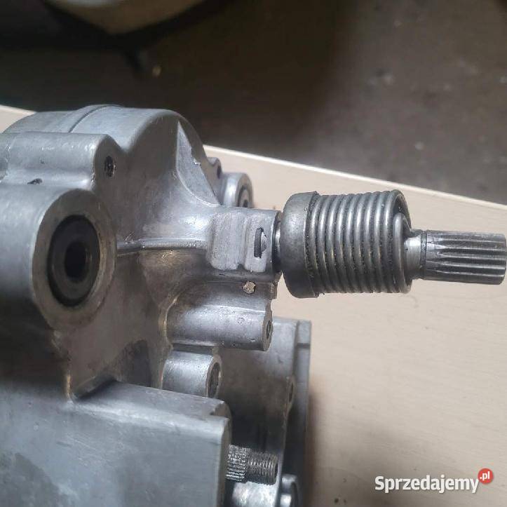 Silnik kartery Romet komar motorynka 023 Pszczew