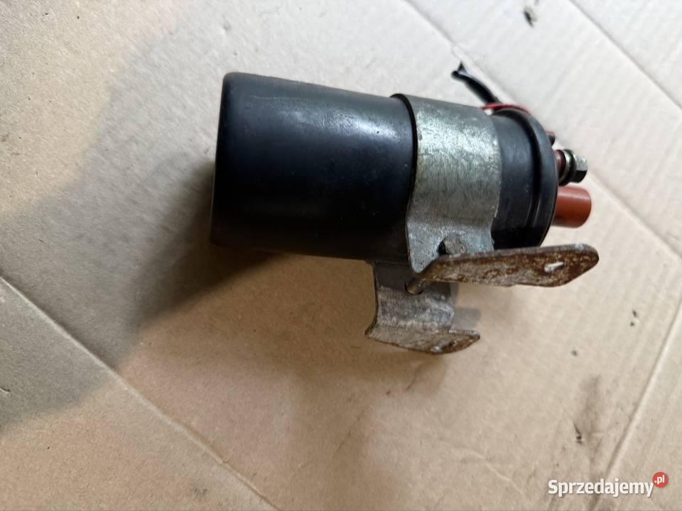 Cewka zapłonowa BMW e28 e30 e34 bosch 0221118335 Pozostałe śląskie
