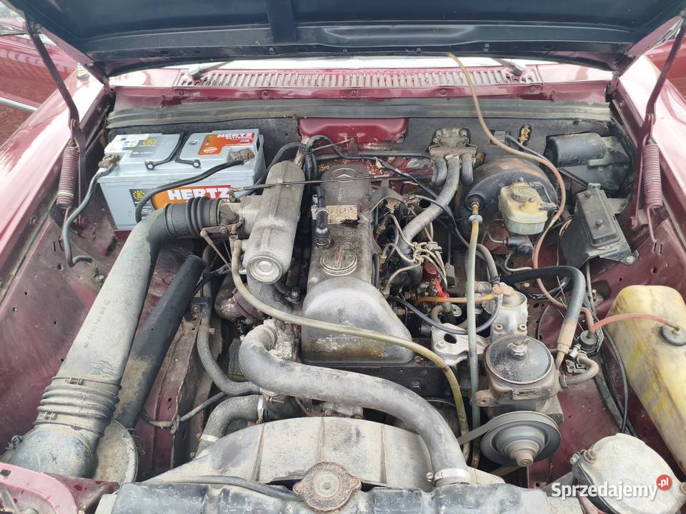 MercedesBenz W115 1973r Dużo części Strzemeszna Pierwsza