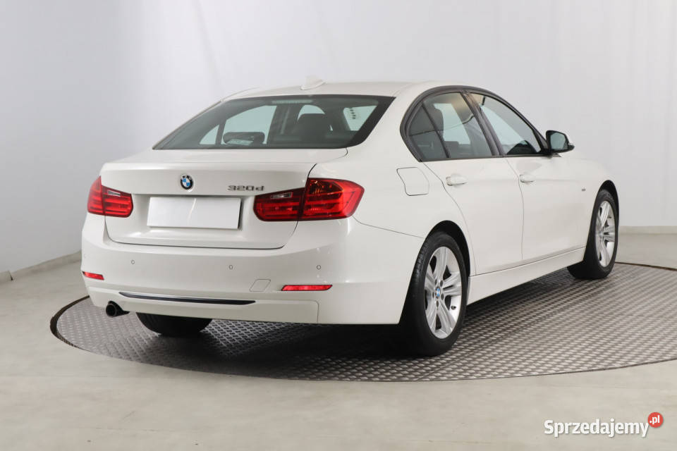 BMW 3 320 d światła do jazdy dziennej Seria 3 śląskie Zabrze