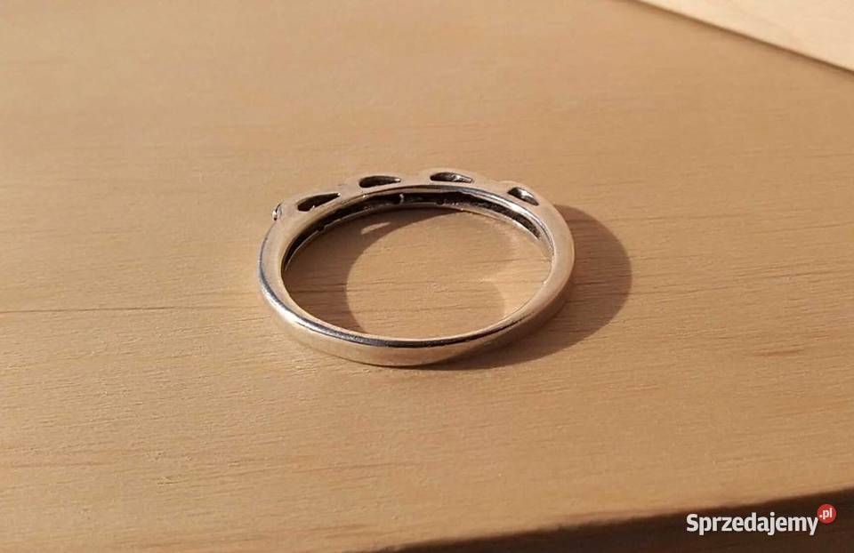 Pierścionek srebro 925 17mm cyrkonia Cieszyn
