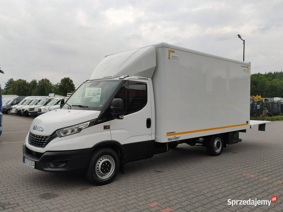 Iveco Daily 35S16S V HiMatic Tył na Poduszkach