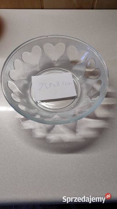 Do sprzedania 3 miski 8 miseczek i 6 spodków pod Miechów sprzedam
