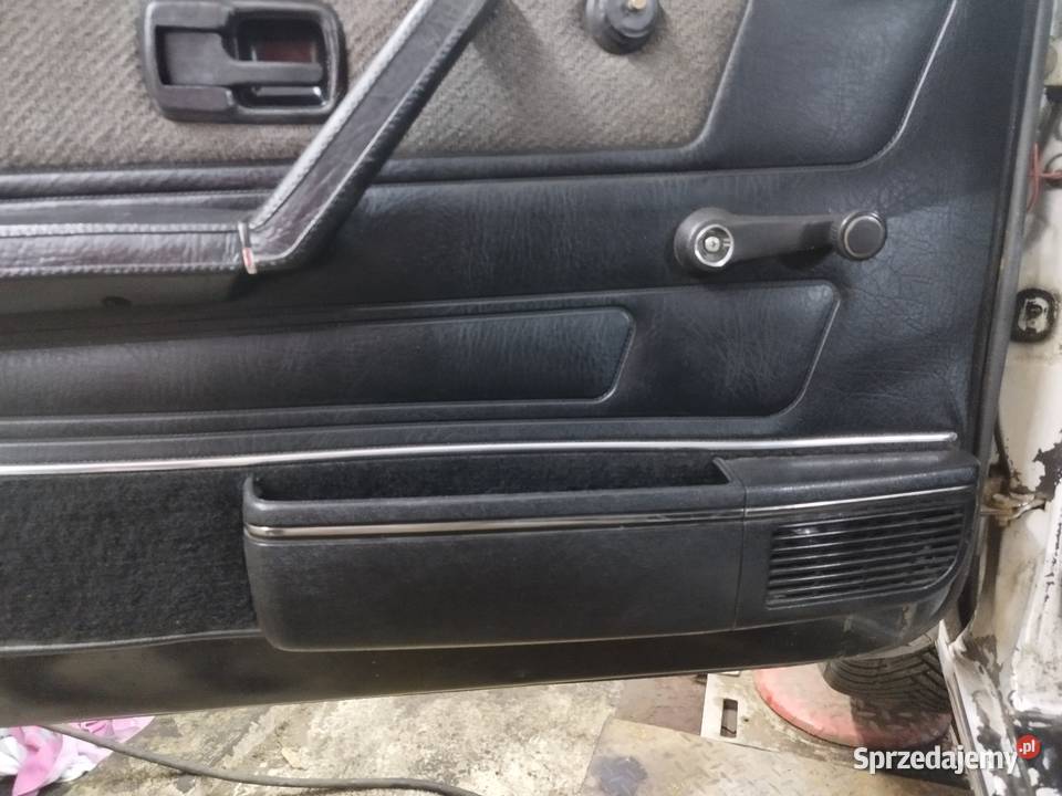 Golf MK1 boczki tapicerki cabrio kieszenie na Zebrzydowice sprzedam