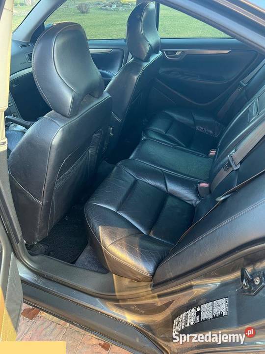 Volvo S60 25 R 300 2003r Joniec-Kolonia