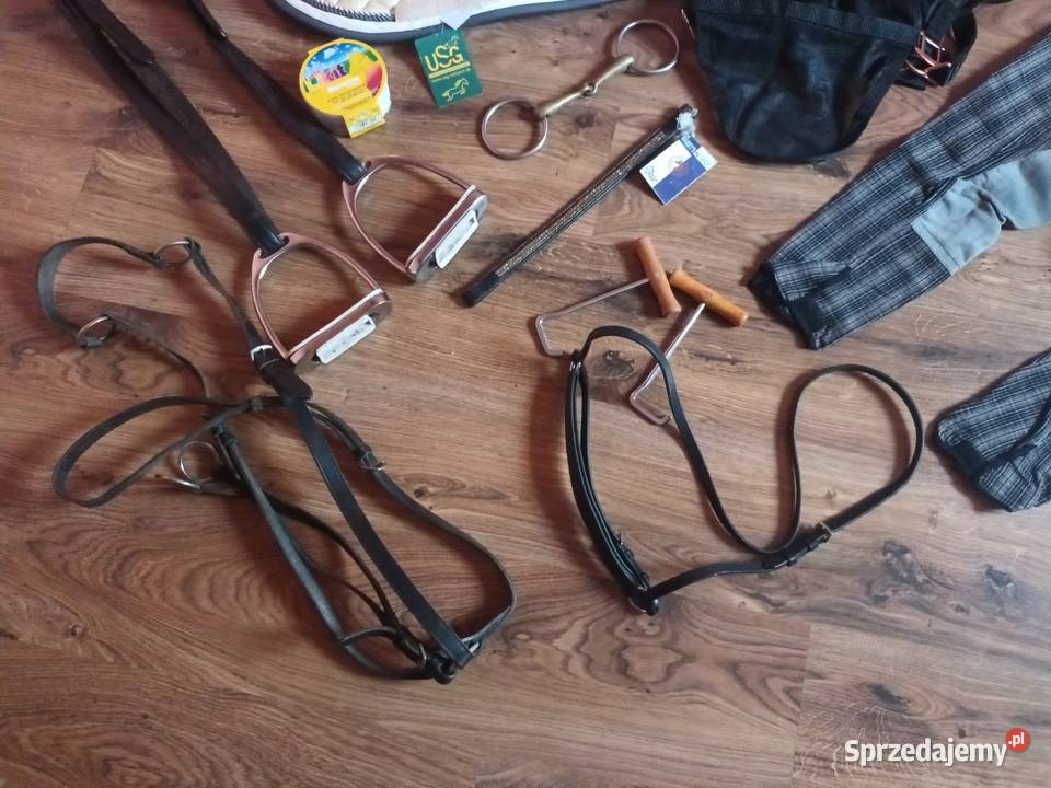 Zestaw sprzętu jeżdzieckiego czaprak strzemiona dolnośląskie