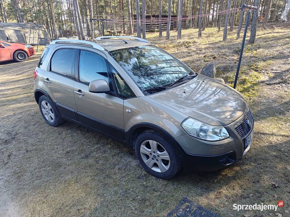 Fiat sedici prywatny właściciel 4x4 LPG Hak Poznań
